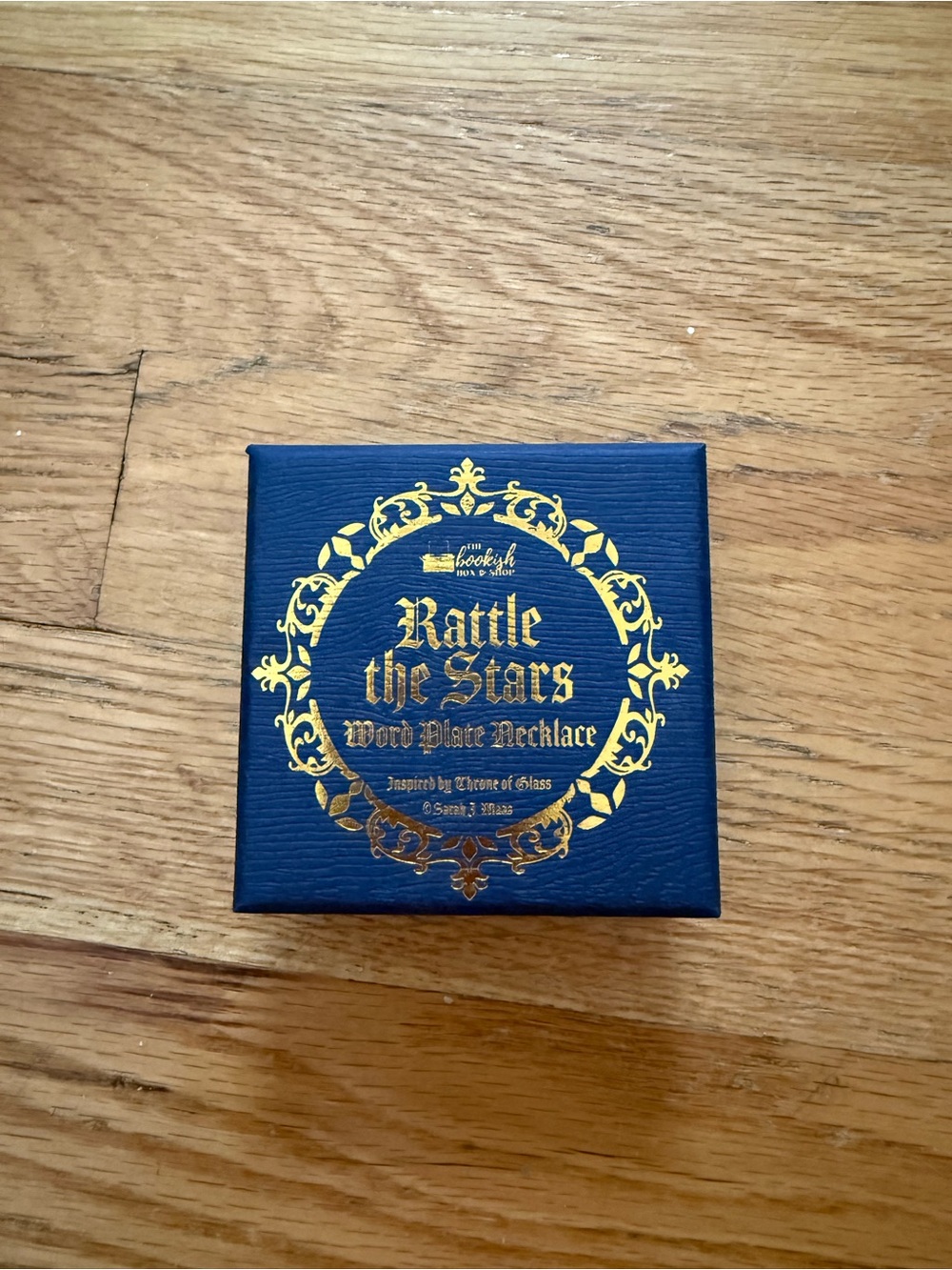 Throne of glass necklace